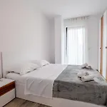 Kalpazo Mosaic Apartamento *