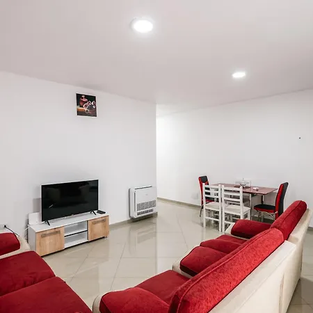 Kalpazo Mosaic Apartment