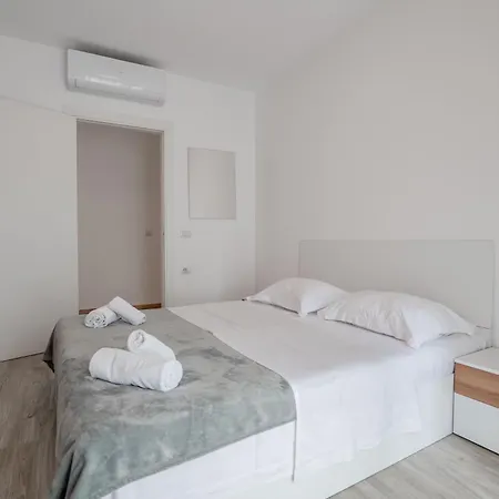 Kalpazo Mosaic Apartment Tirana